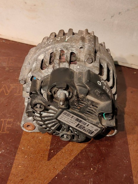 Renault Clio IV 1.5 dCi genertor 2612718A