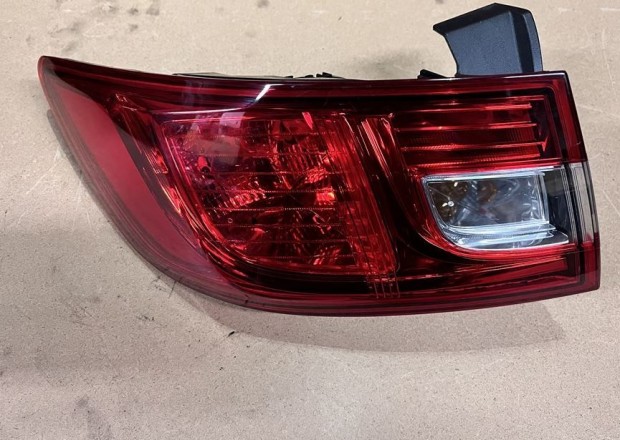 Renault Clio IV Bal hts lmpa 265553752r