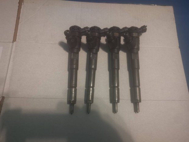 Renault Clio IV Dacia Logan II 1.5dci Bosch porlasztcscsok 