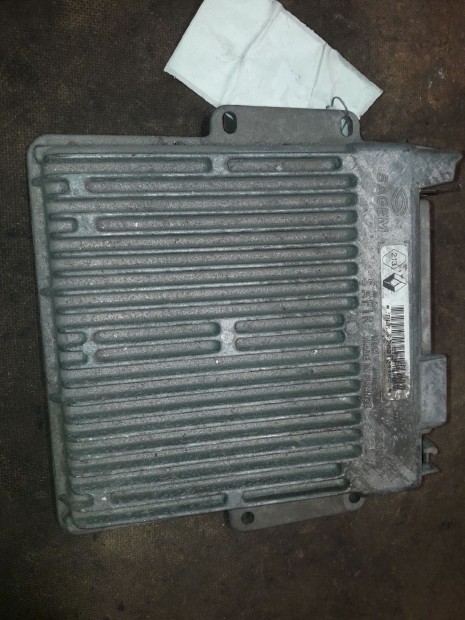 Renault Clio I Motorvez�rl� / ECU