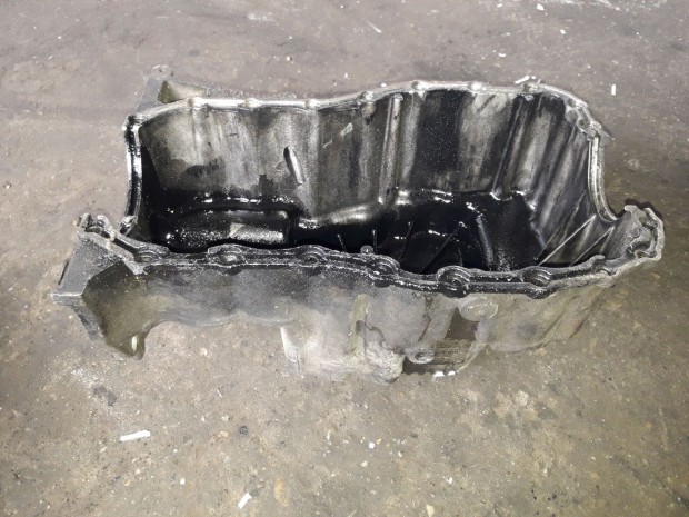 Renault Clio I Olajteknő