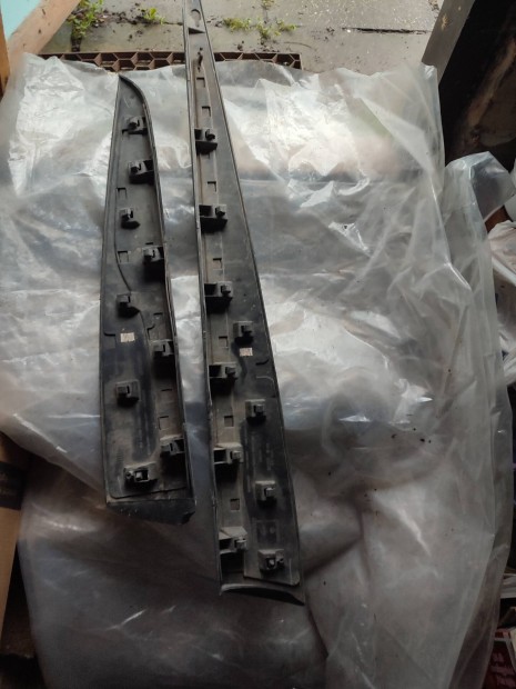 Renault Clio Megan oldal d�szl�c szett gy�ri 