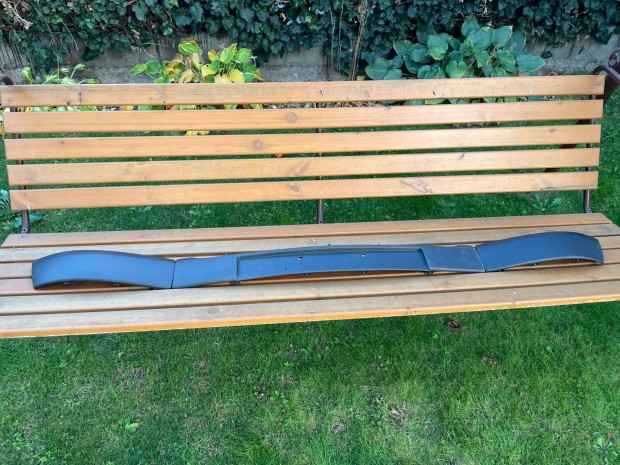 Renault Clio, Thalia l�kh�r�t� d�szl�c garnit�ra