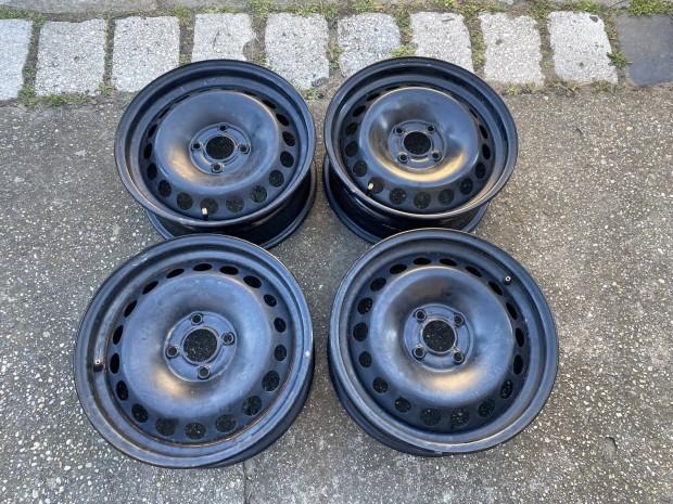 Renault Clio gyári 15"-os lemezfelni szett 4x100 et40