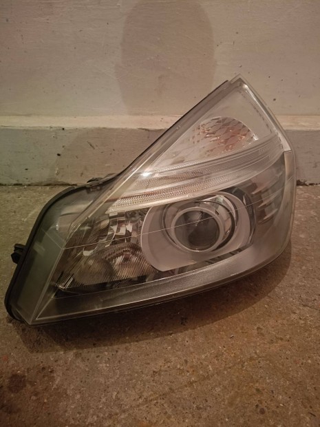 Renault Espace 2007 bixenon fényszóró vezérlővel 8200394709