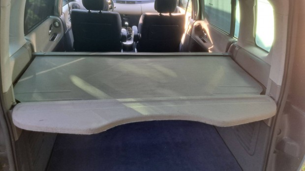Renault Espace IV csomagtr rol