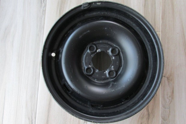 Renault F�m Lancia Lemez Seat Vas Fiat Felni 13 " Volkswagen