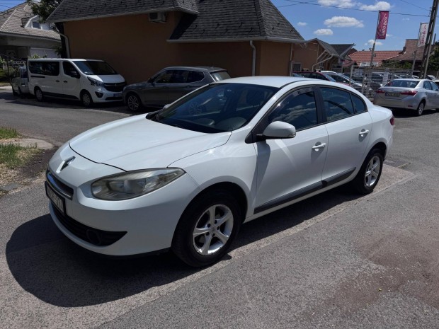 Renault Fluence 1.6 Authentique Akr 2 v Garan...