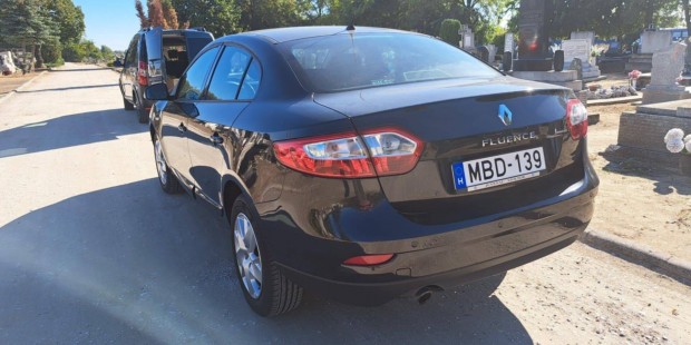 Renault Fluence 2012 1,6 benzin nagyon szép