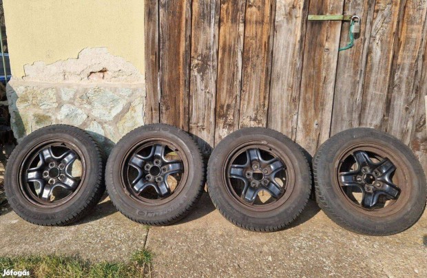 Renault Fluence Scenic Megane gyri struktr lemezfelni R16 aclfelni