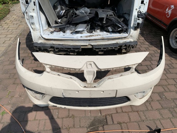 Renault Fluence első lökhárító facelift 2014