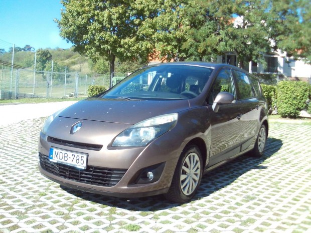 Renault GRAND Scenic Scnic 1.5 dCi Dynamique 2...