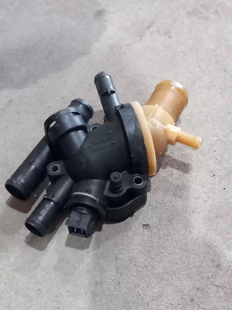 Renault KANGOO 97- 1.9 M�anyag termoszt�t termoszt�t h�z 7643