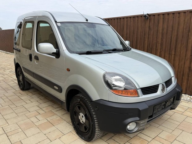 Renault Kangoo 1.6 16V Privilege 4x4 4X4 Friss...