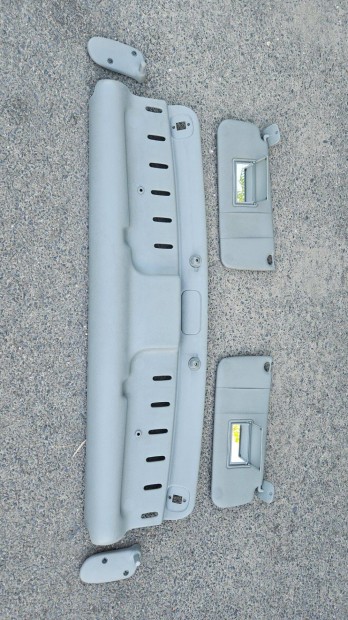 Renault Kangoo 1 fels� rakod� polc