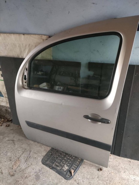 Renault Kangoo 2 Bal els ajt resen