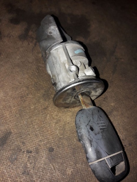 Renault Kangoo I Gy�jt�skapcsol� Z�rbet�t