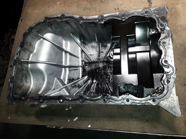 Renault Kangoo I Olajtekn�