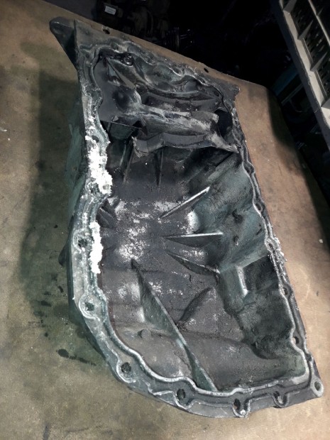 Renault Kangoo I Olajtekn�