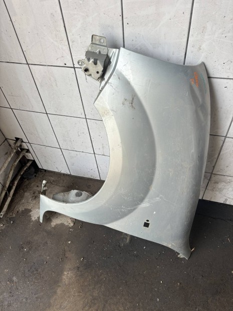 Renault Kangoo bal s�rv�d� vil�gos sz�rke 