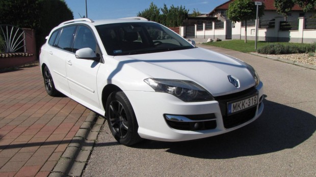 Renault Laguna 1.5 dCi Expression 2013-As Model...