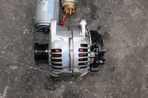 Renault Laguna 1.9D F9Q 2001-2007 generátor 8200229907