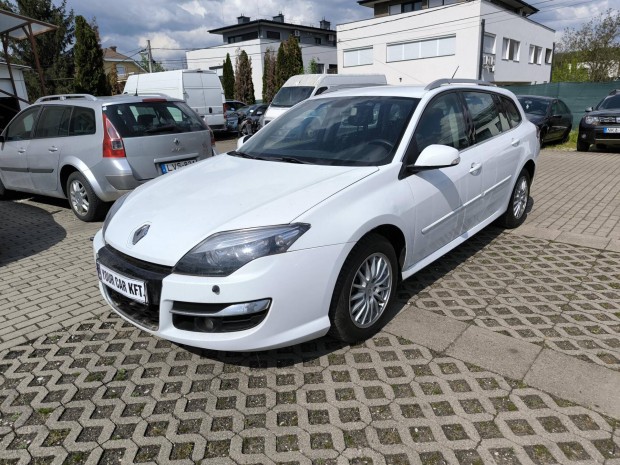 Renault Laguna 2.0 dCi Dynamique Start&Stop