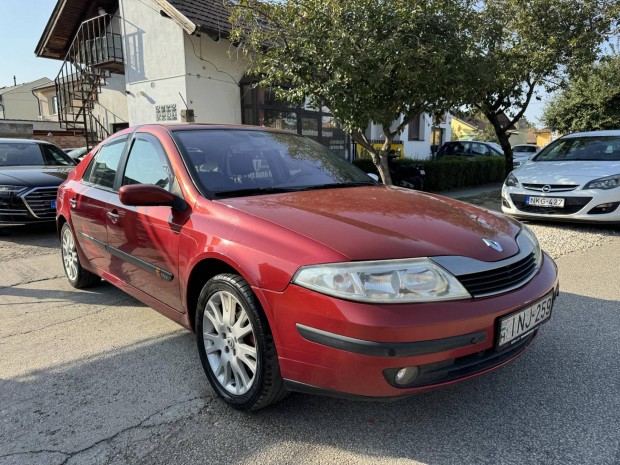 Renault Laguna 2.2 dCi Dynamique M.O.-I ! Mkd...