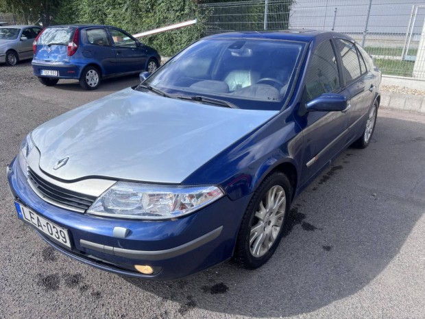 Renault Laguna 2.2 dCi Initiale