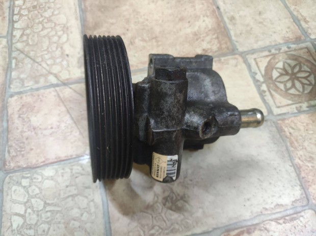 Renault Laguna II kormny szerv szivatty