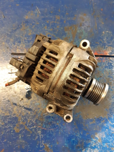 Renault Laguna I Gener�tor