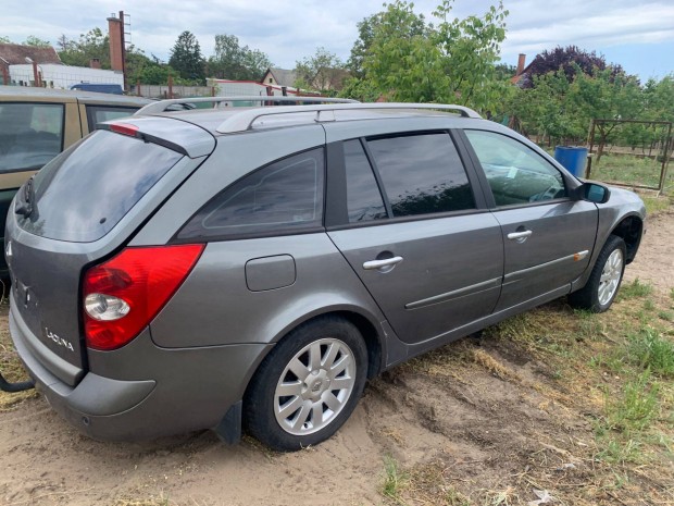 Renault Laguna karosszria