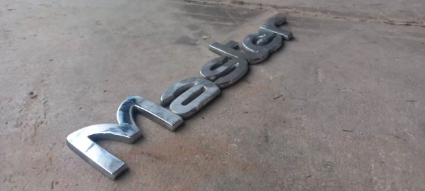 Renault MASTER 98- Master h�ts� ajt� felirat jelv�ny 0393