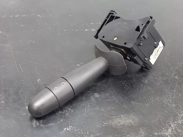 Renault MASTER Opel MOVANO 03 Ablakt�rl� bajuszkapcsol� �ll�t� kar 749