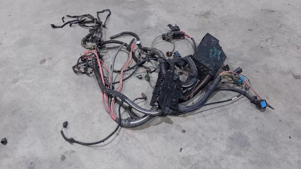 Renault MASTER Opel MOVANO 03- 2.5 Motort�r k�belk�teg csatlakoz� 9747