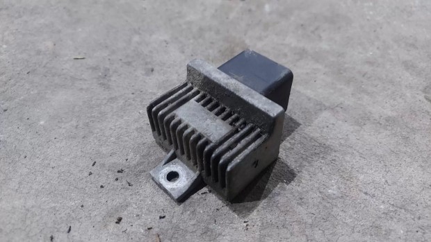 Renault MASTER Opel MOVANO 03- Izz�t�rel� rel� izz�t�s vez�rl� 9610