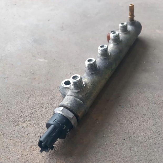 Renault MASTER Opel MOVANO 03- Rail cs� k�z�s nyom�cs� szelep 0353