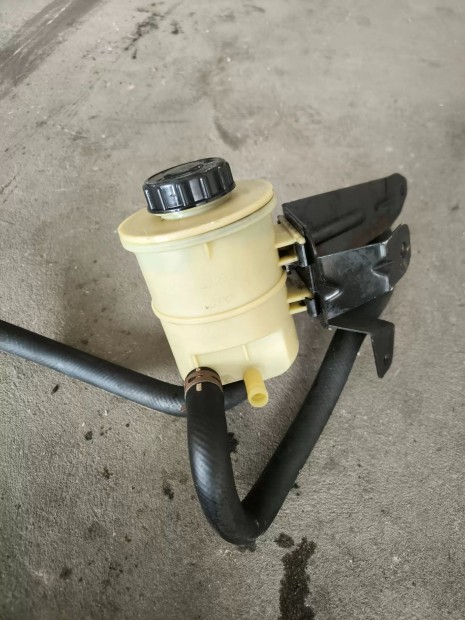 Renault MASTER Opel MOVANO 03- Szerv�olaj szerv� tart�ly kupak 5016