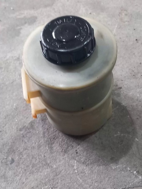 Renault MASTER Opel MOVANO 03- Szerv�olaj szerv� tart�ly kupak 6657