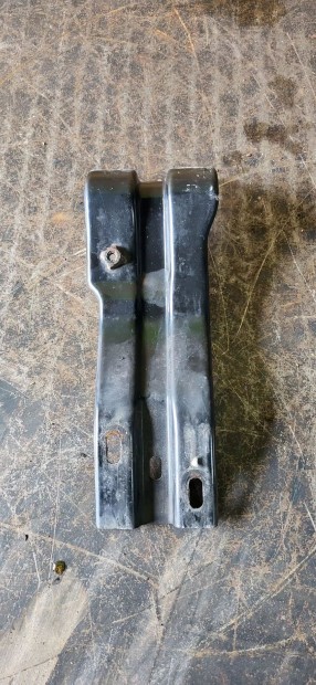 Renault MASTER Opel MOVANO 03- els� homlokfal tart� lemez 0742