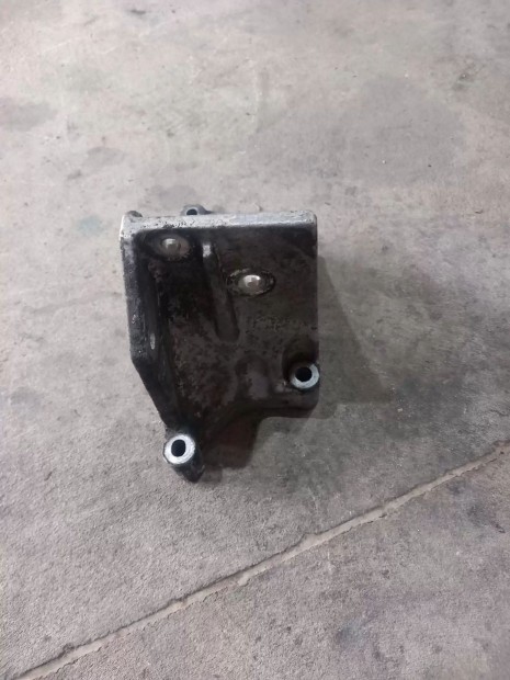 Renault MASTER Opel MOVANO 06- Egr agr szelep tart� konzol bak 6366