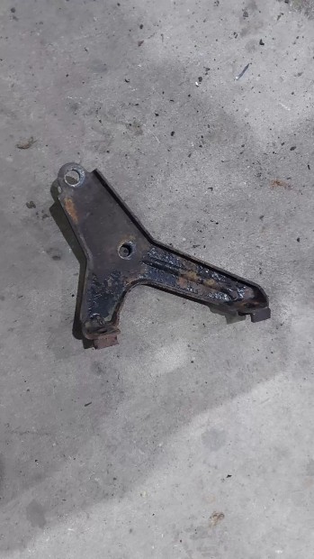 Renault MASTER Opel MOVANO 06- Kataliz�tor turb� tart� konzol 9574