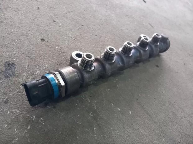 Renault MASTER Opel MOVANO 06- Rail cs� k�z�s nyom�cs� szelep 9952