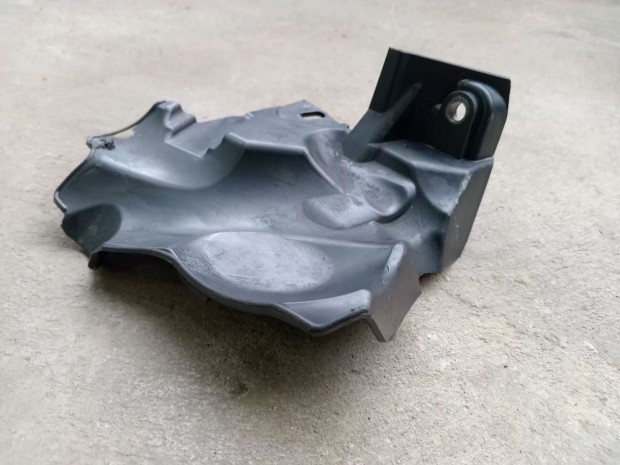 Renault MASTER Opel MOVANO 10- Gener�tor m�anyag takar� burkolat 5932