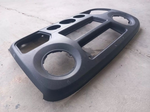 Renault MASTER Opel MOVANO 10- M�szerfalba k�z�ps� r�di� keret 840