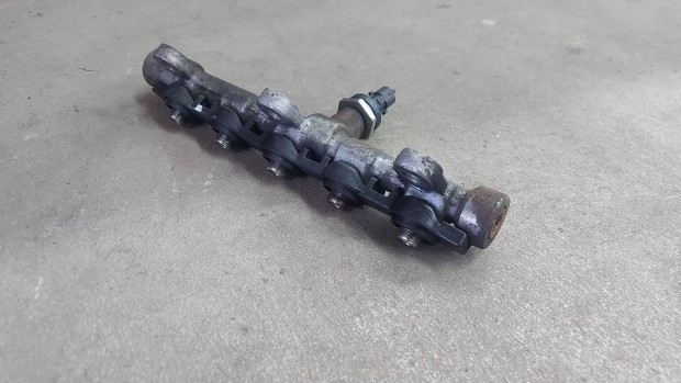 Renault MASTER Opel MOVANO 10- Rail cs� cs� k�z�s nyom�cs� szelep 5331