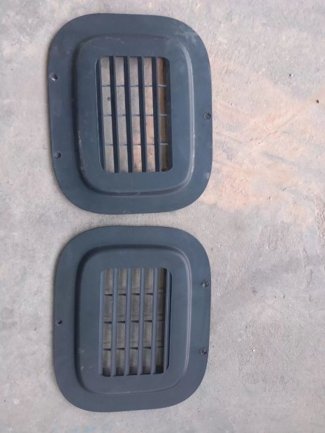 Renault MASTER Opel MOVANO 10- Szell�z� rakt�rbe v�laszfal al� 782