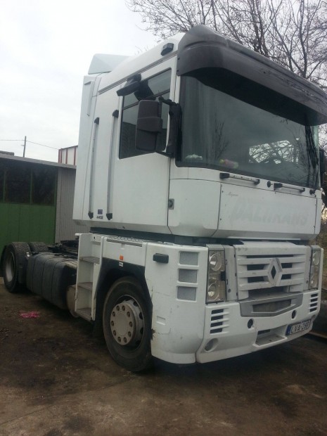 Renault Magnum 480 DXI 2006-OS Évj. Bontandó Alkatrészei Eladók