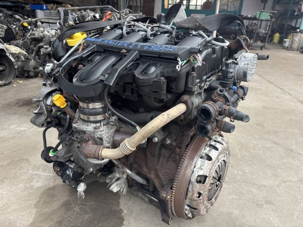 Renault Master 2.5DCi motor elad