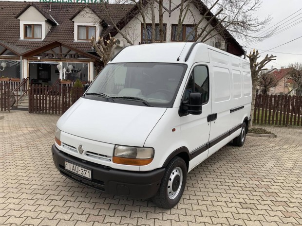 Renault Master 2.5 dCi L3H3